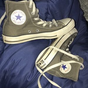 gray converse high tops